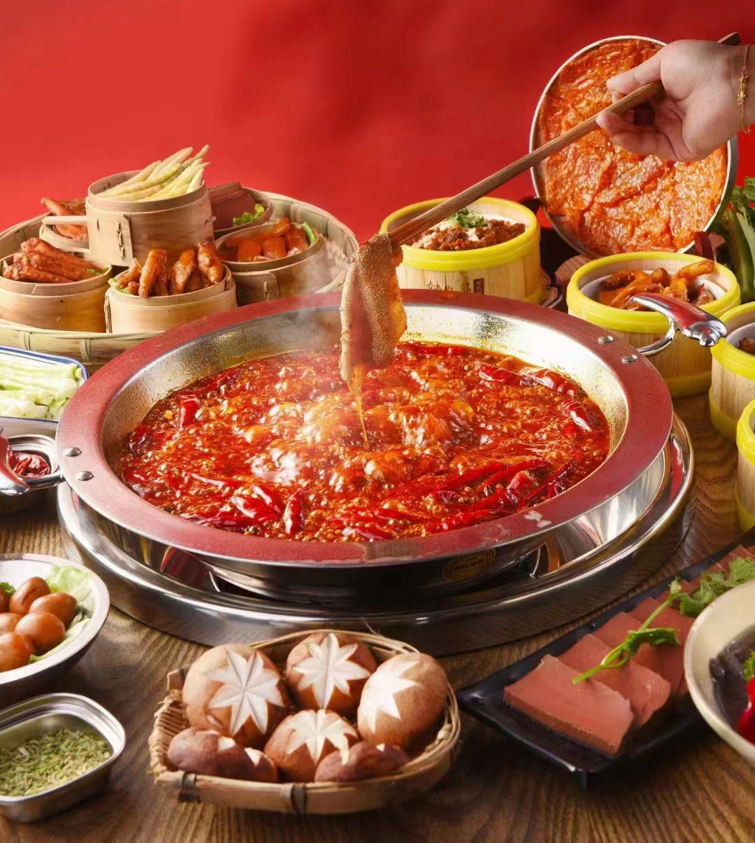 火鍋底料廠家-成都重慶火鍋底料產(chǎn)品批發(fā)，火鍋品類新發(fā)展在哪里(圖3)